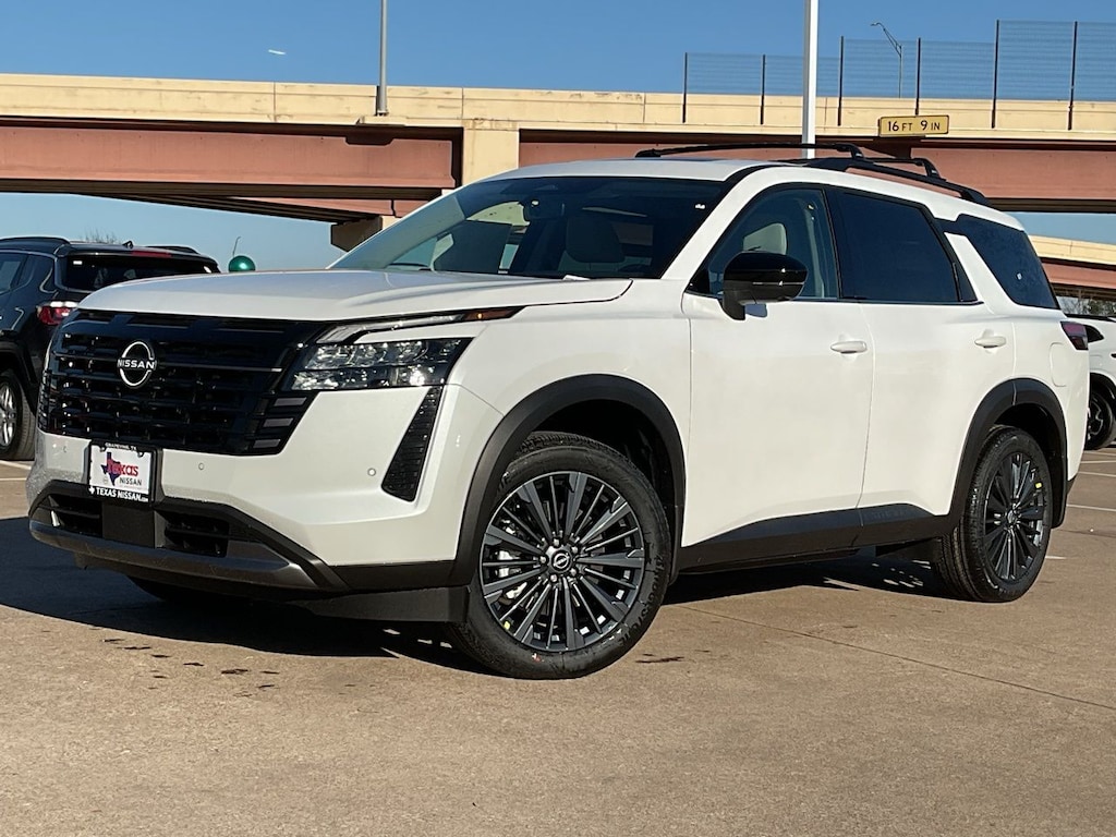 New 2026 Nissan Pathfinder SL SUV