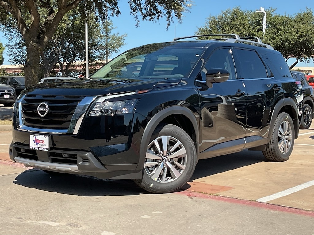 New 2025 Nissan Pathfinder SL SUV