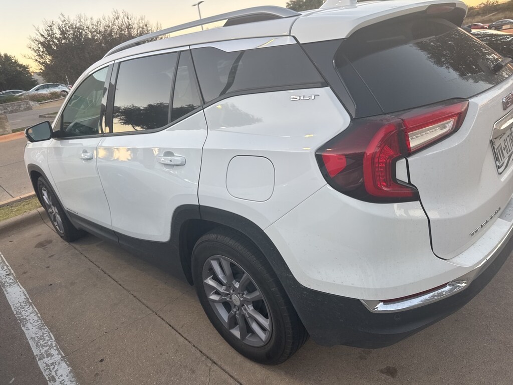Used 2023 GMC Terrain SLT SUV