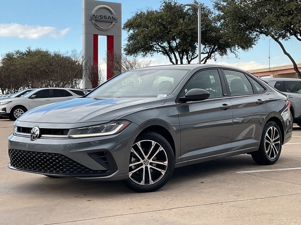 Used 2025 Volkswagen Jetta 1.5T Sport Sedan