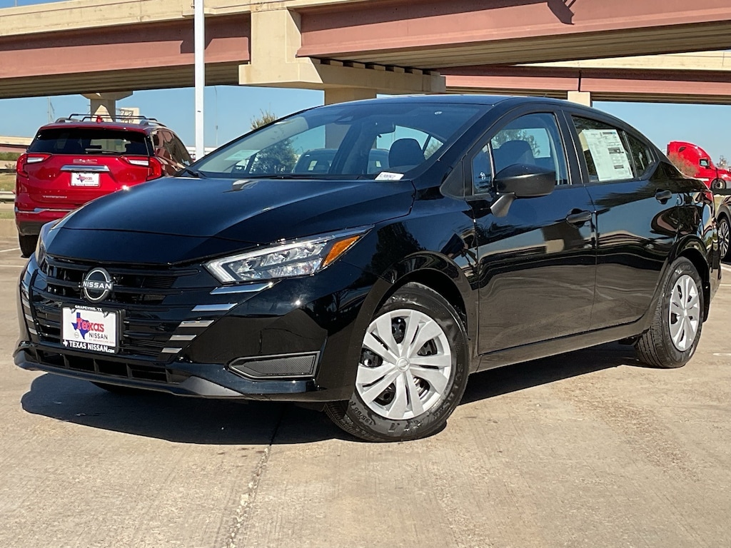 New 2025 Nissan Versa 1.6 S Sedan
