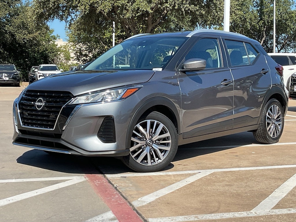 Used 2024 Nissan Kicks SV SUV