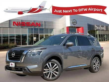 2025 Nissan Pathfinder Platinum SUV
