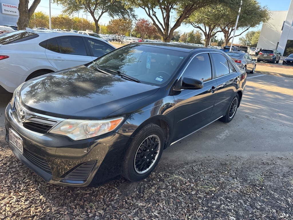 Used 2014 Toyota Camry Sedan