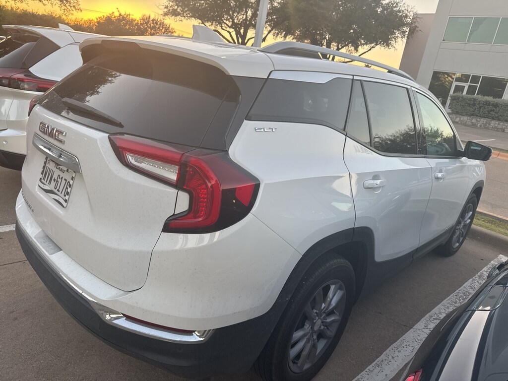 Used 2023 GMC Terrain SLT SUV
