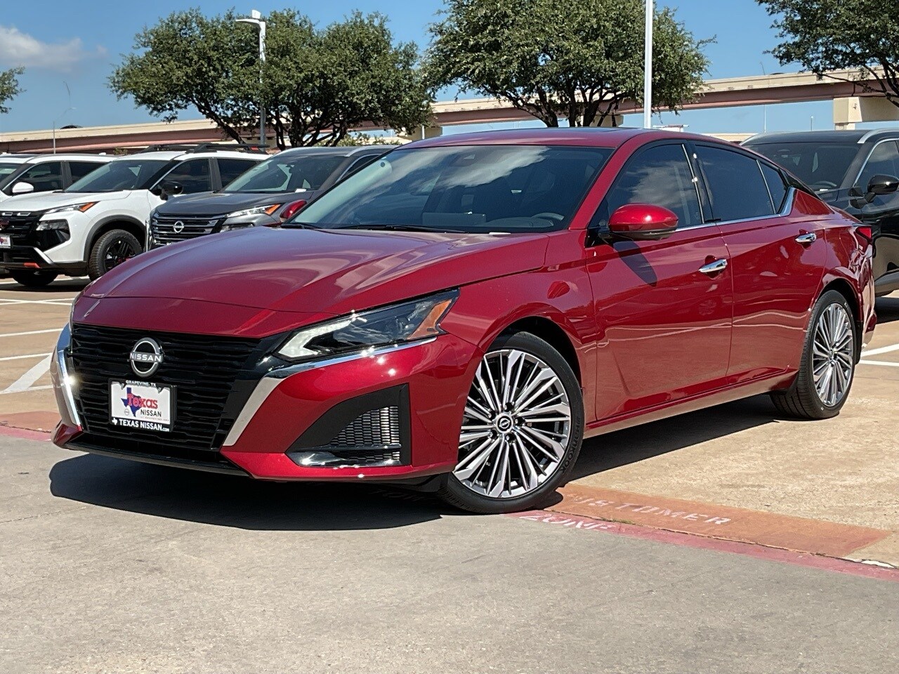 2025 Nissan Altima 2.5 SL photo 2