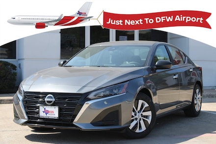 2025 Nissan Altima S Sedan