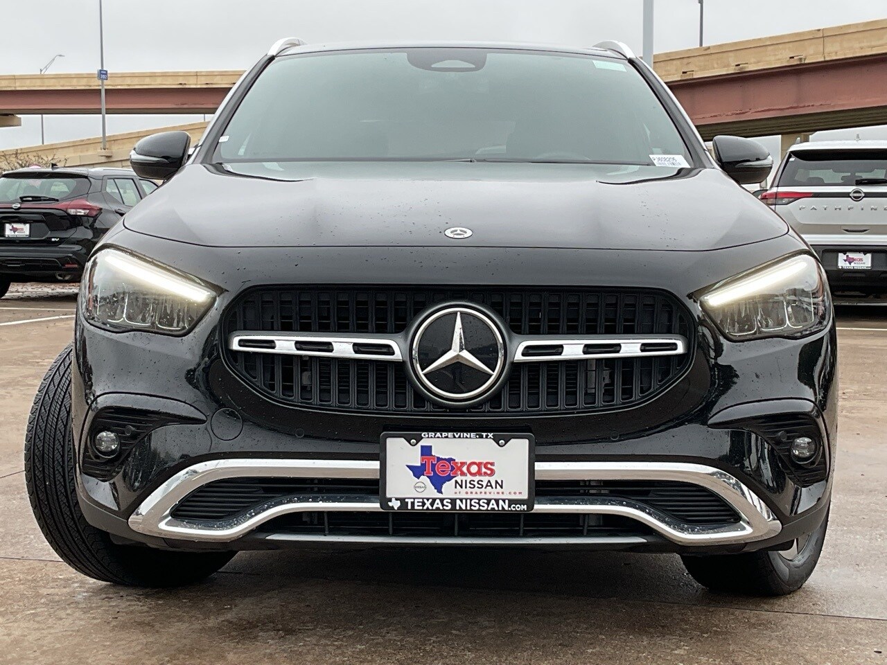 2024 Mercedes Benz GLA 250 photo 3