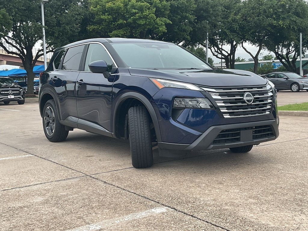 Used 2025 Nissan Rogue SV SUV