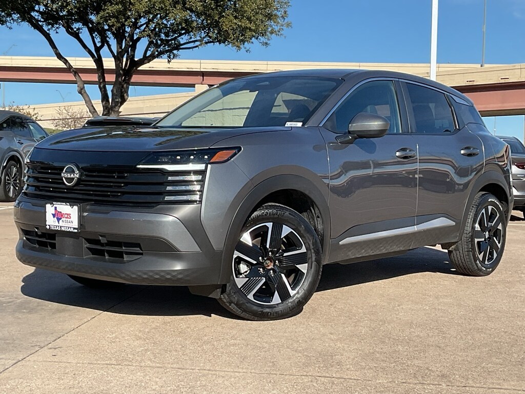 Used 2025 Nissan Kicks SV SUV
