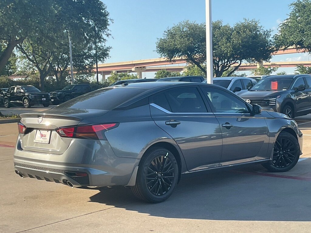 New 2026 Nissan Altima SV Sedan