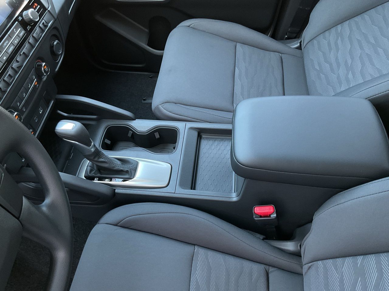 2026 Nissan Frontier S - Photo 37