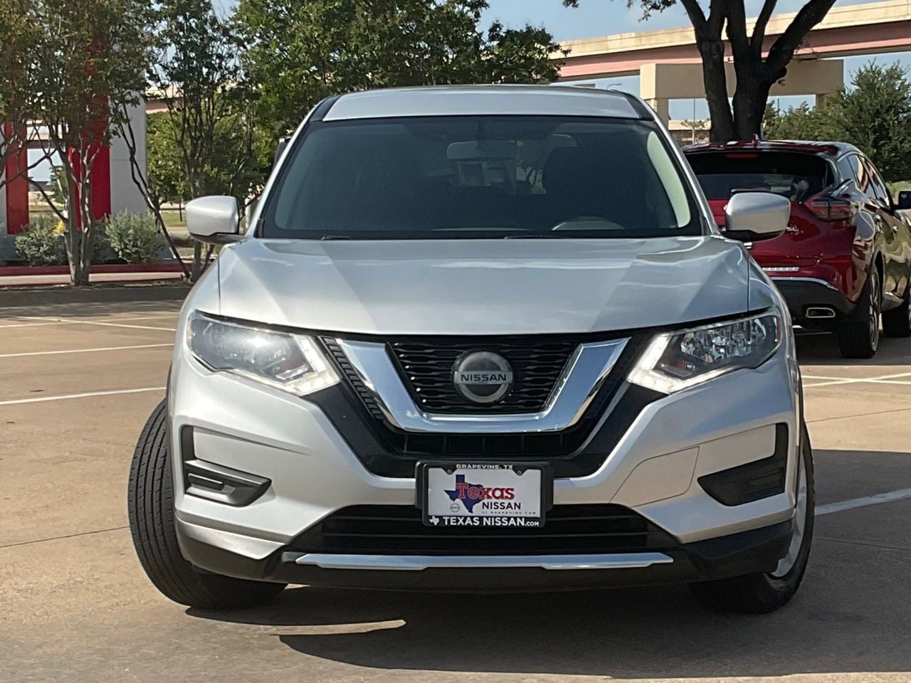 Used 2018 Nissan Rogue S with VIN JN8AT2MT9JW461602 for sale in Grapevine, TX