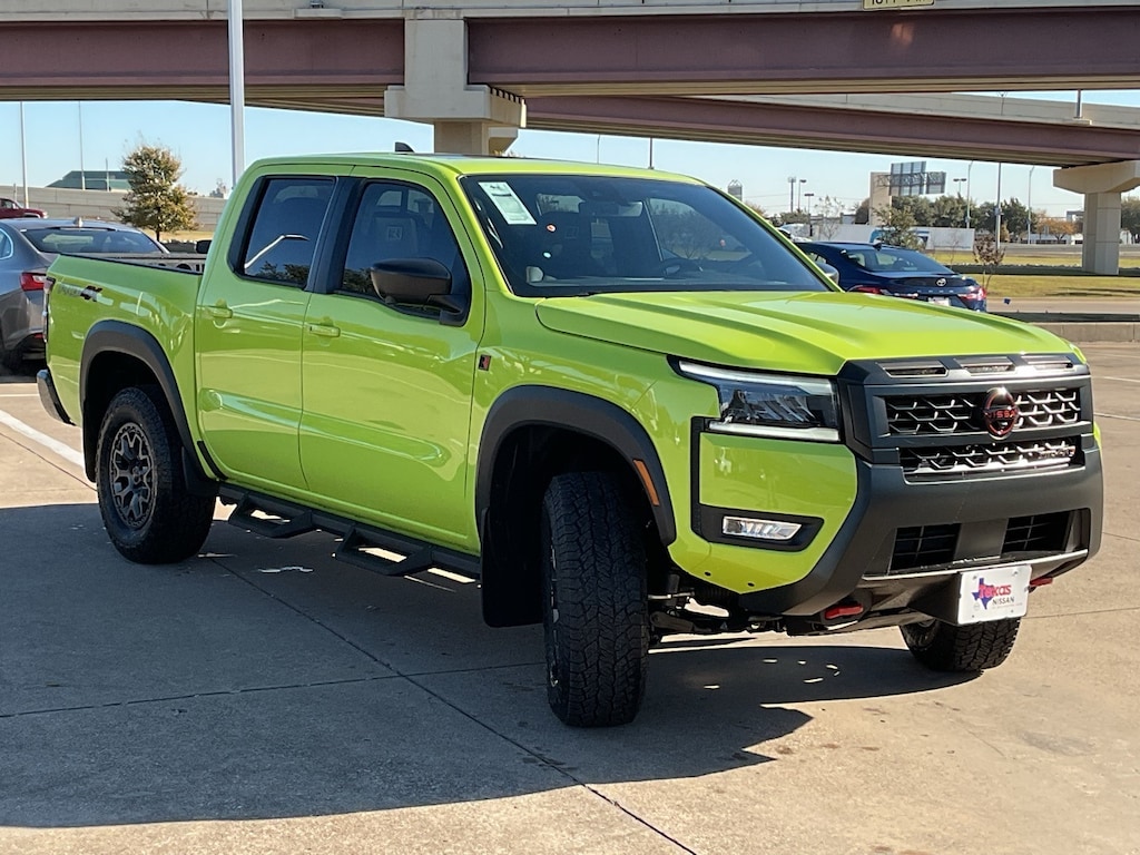 New 2026 Nissan Frontier PRO-4X w/R Package Truck Crew Cab