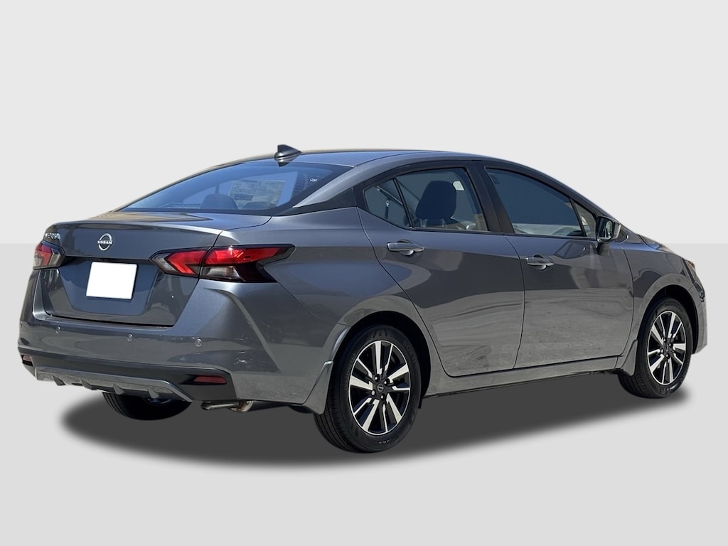 New 2025 Nissan Versa 1.6 SV Sedan