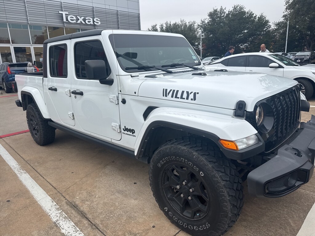 Used 2022 Jeep Gladiator Sport Truck Crew Cab