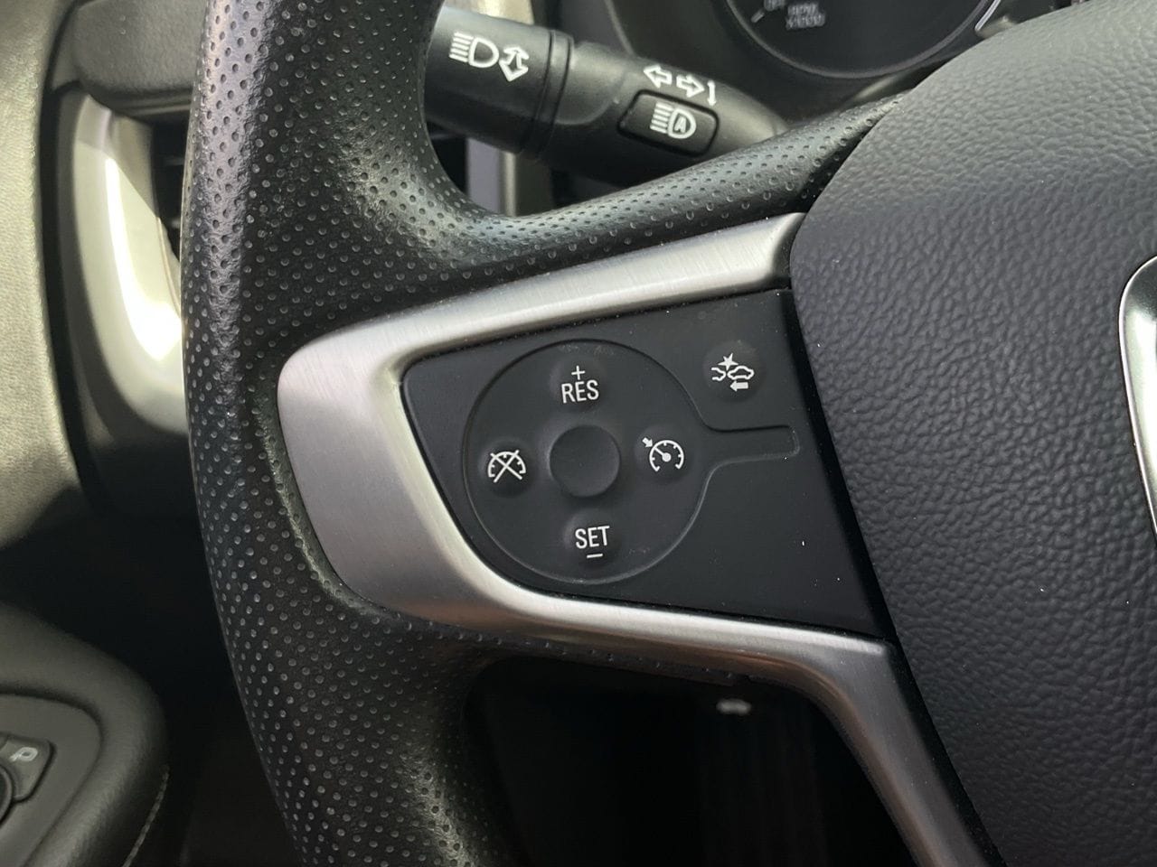 2024 GMC Terrain SLE - Photo 13
