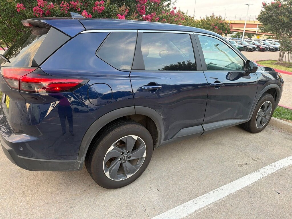Used 2025 Nissan Rogue SV SUV