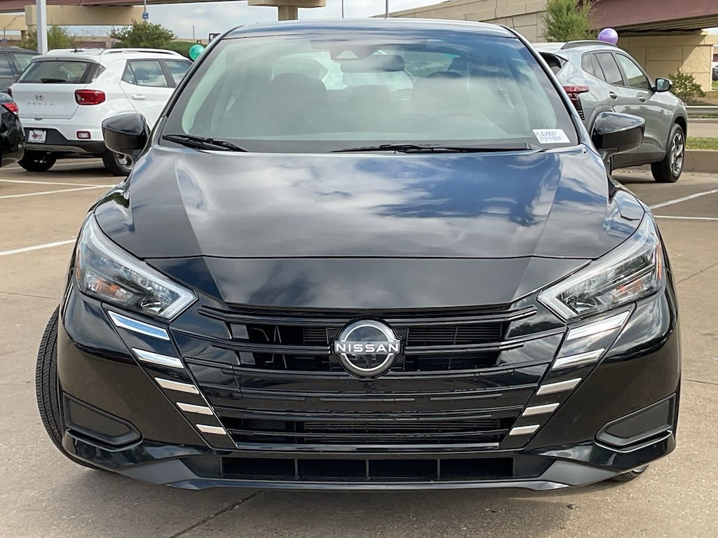 Certified 2025 Nissan Versa 1.6 SV Sedan