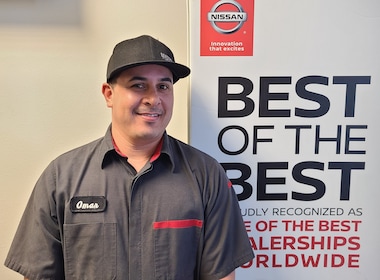 Staff member Omar Caro from ID_d0d349004edd