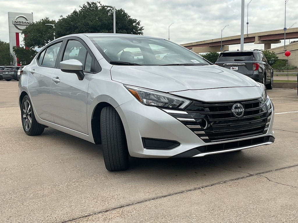 Used 2025 Nissan Versa 1.6 SV Sedan