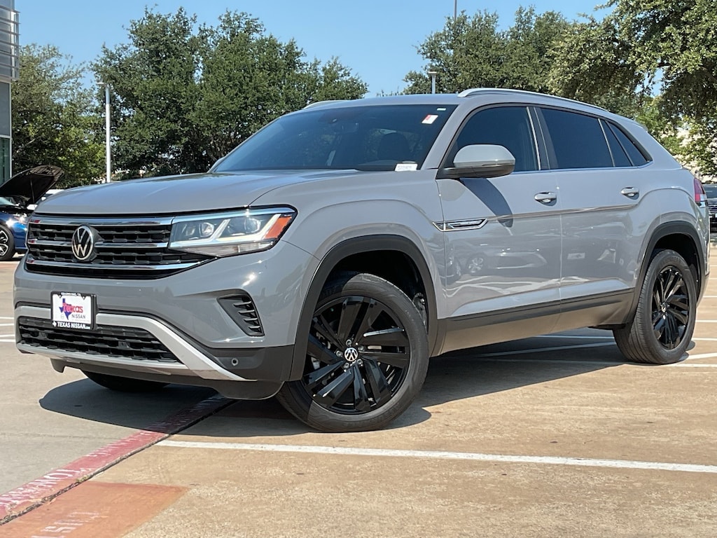 Used 2022 Volkswagen Atlas Cross Sport 2.0T SE w/Technology SUV