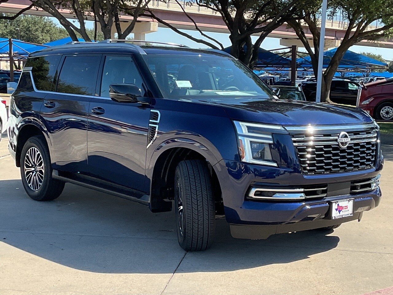 2026 Nissan Armada SL photo 4