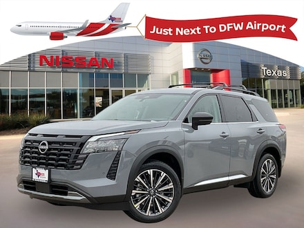 2026 Nissan Pathfinder Platinum SUV