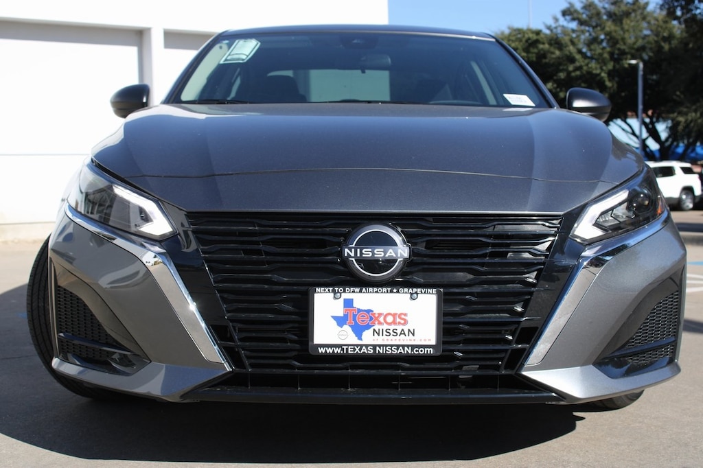 New 2025 Nissan Altima S Sedan