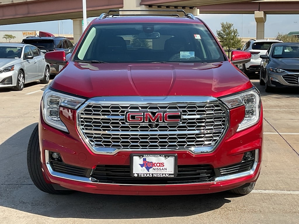 Used 2024 GMC Terrain Denali SUV