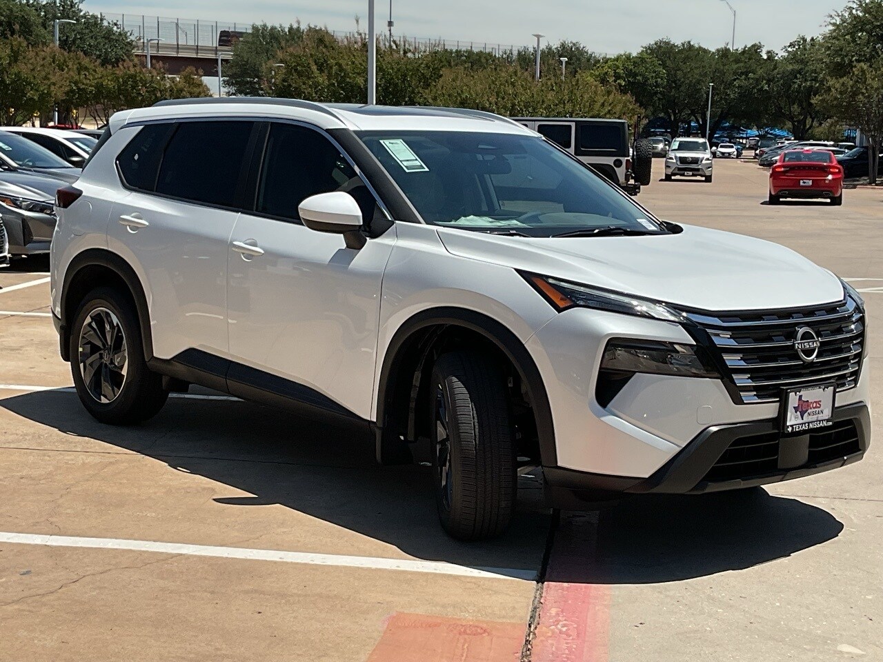 2026 Nissan Rogue SV photo 2