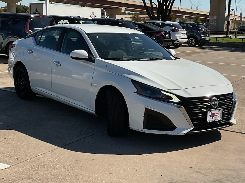 Used 2023 Nissan Altima 2.5 S Sedan