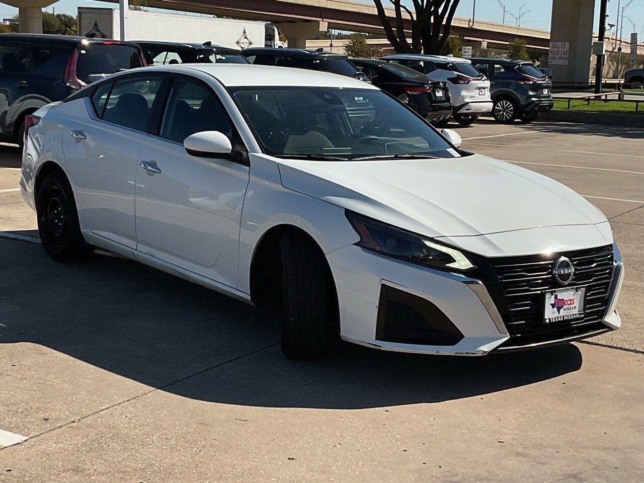 2023 Nissan Altima S 2.5 photo 4