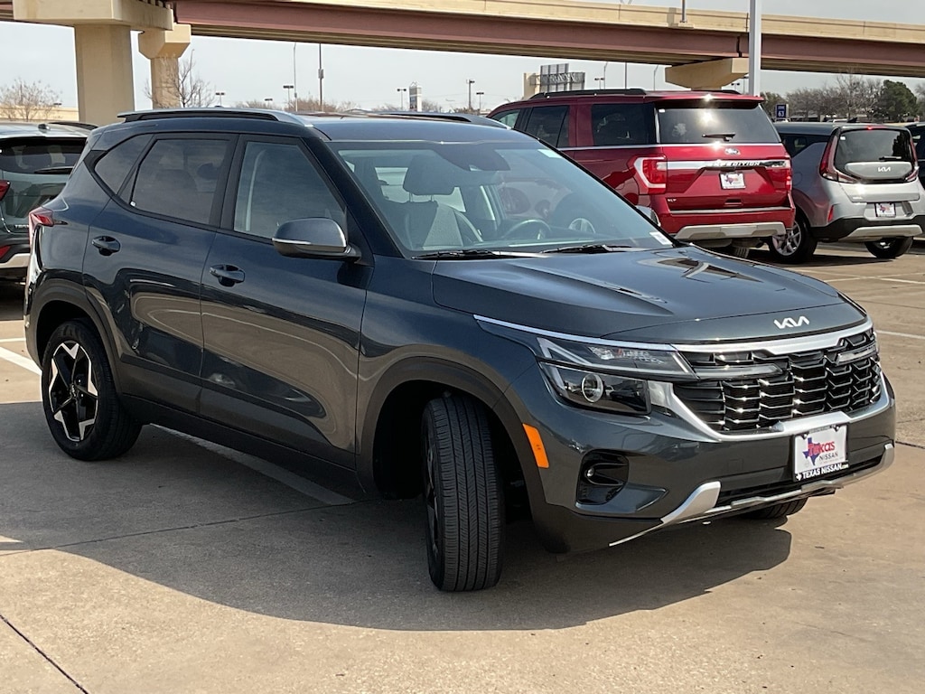 Used 2025 Kia Seltos S SUV