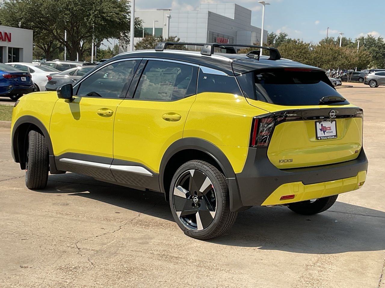 2026 Nissan KICKS SR - Photo 7