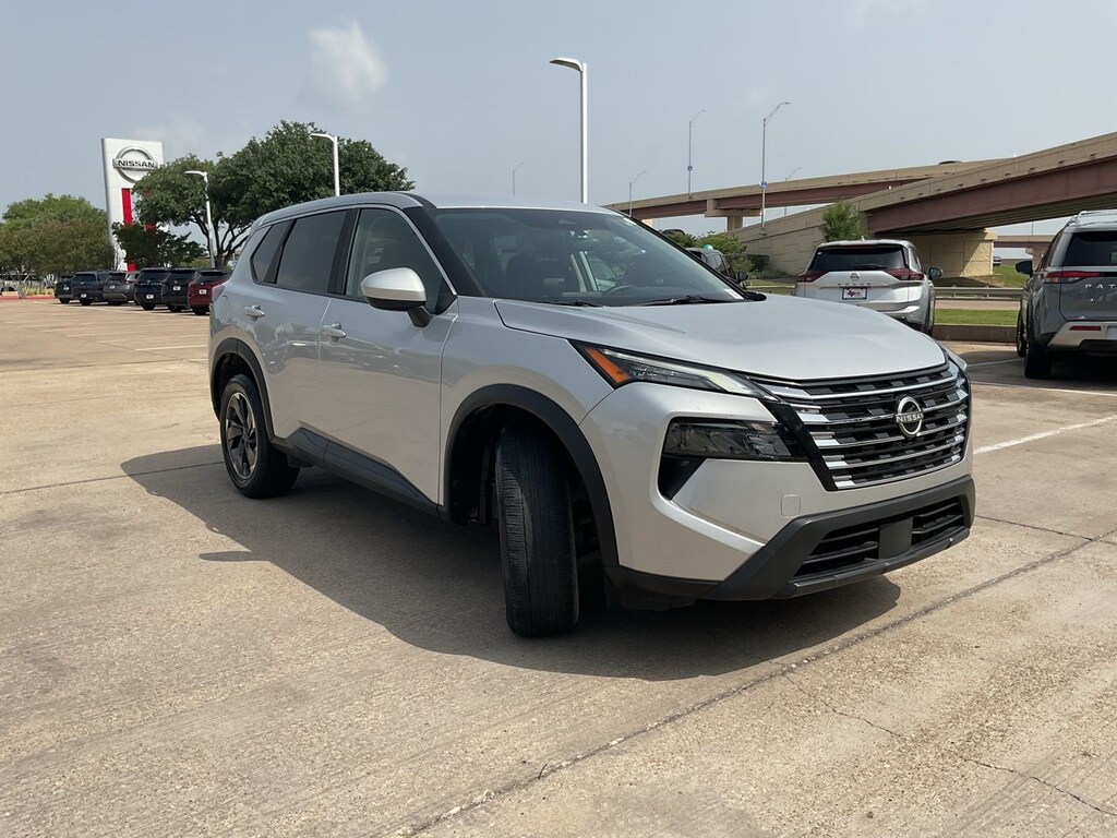 Used 2025 Nissan Rogue SV SUV