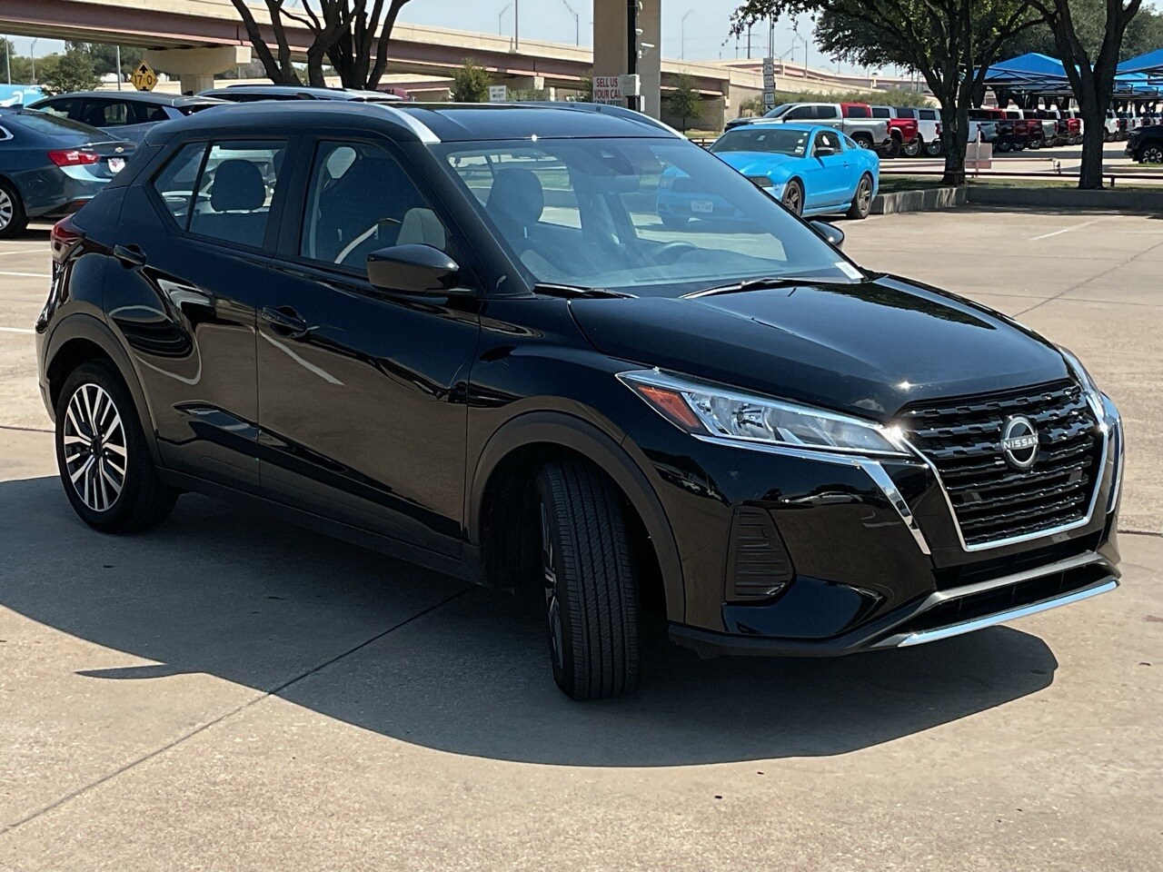 2024 Nissan Kicks SV photo 4