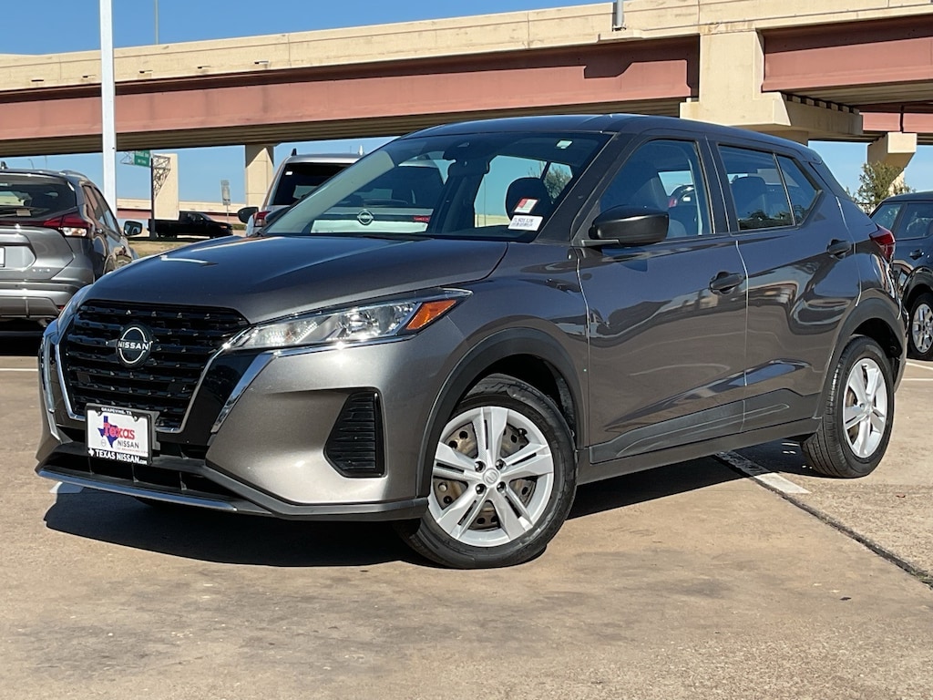Used 2022 Nissan Kicks S SUV