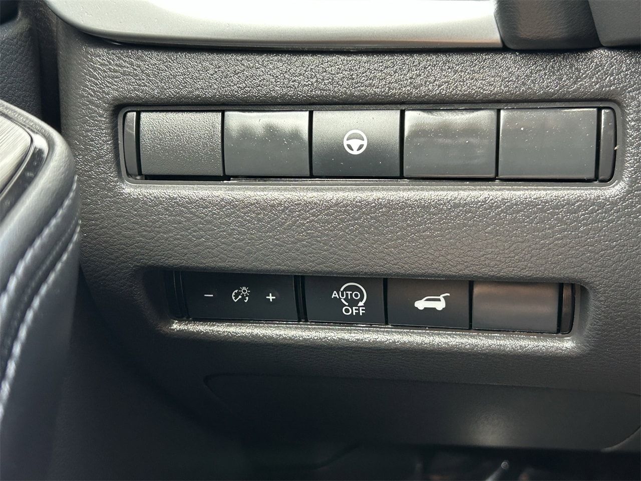2026 Nissan Rogue SV - Photo 32