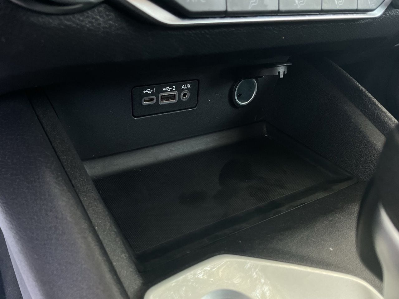 2025 Nissan Altima SV - Photo 20
