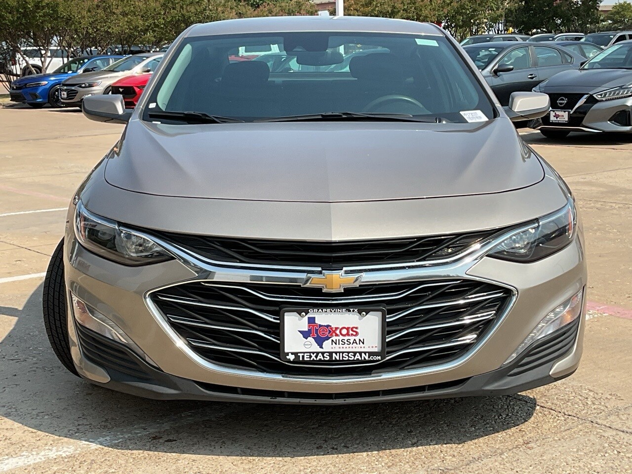 2024 Chevrolet Malibu 1LT photo 3