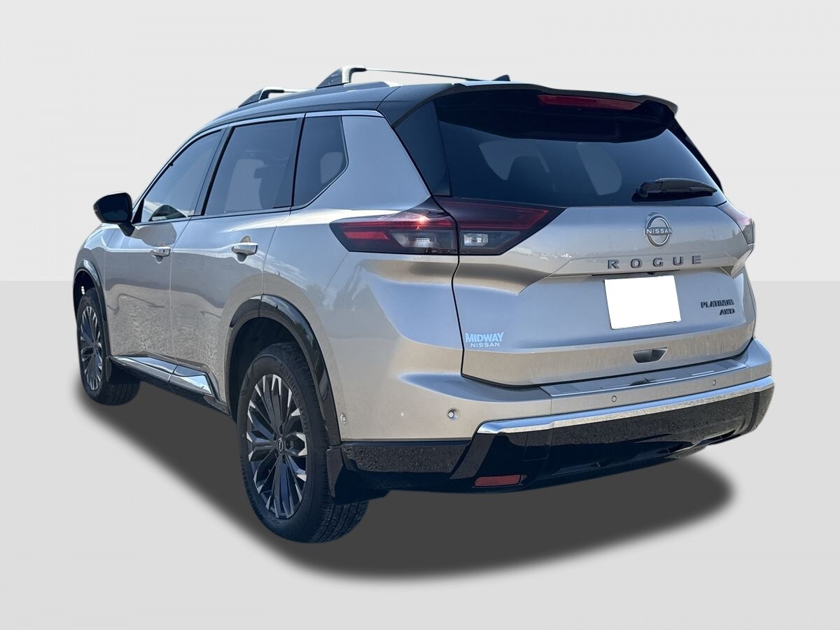 2026 Nissan Rogue Platinum photo 3