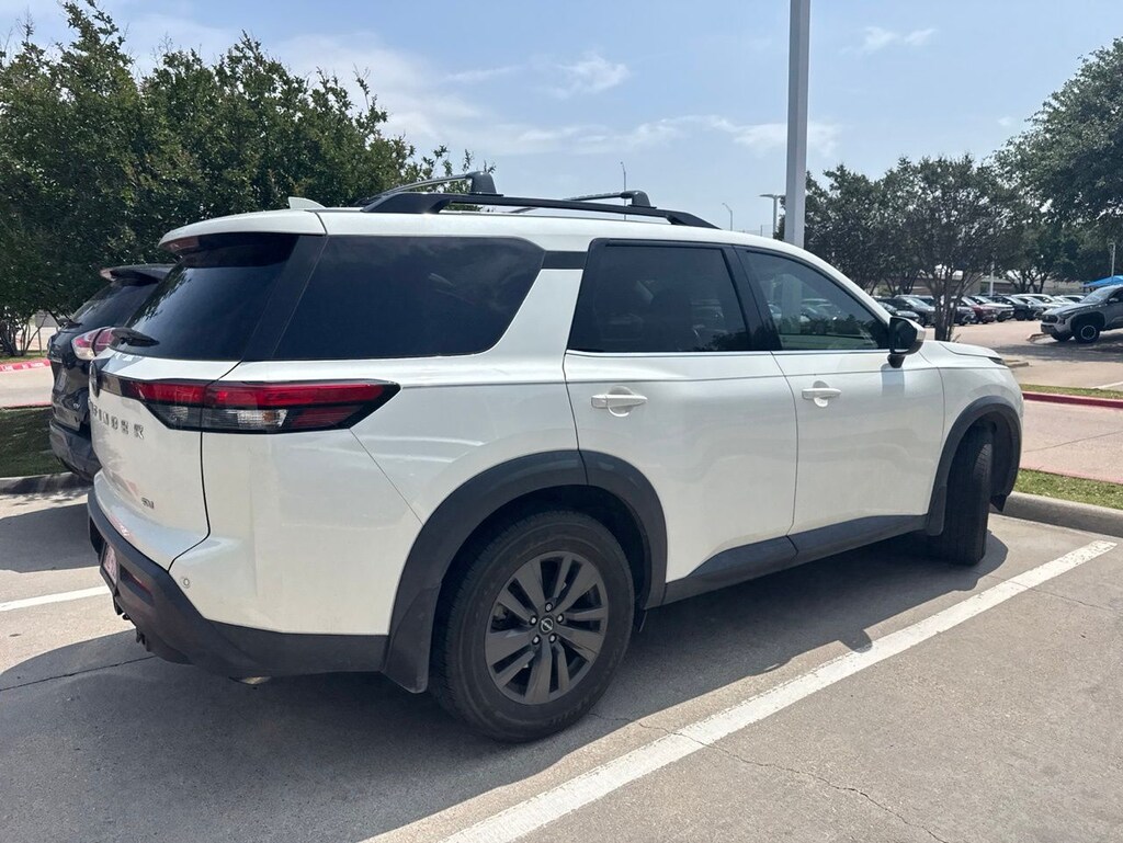 Used 2022 Nissan Pathfinder SV SUV
