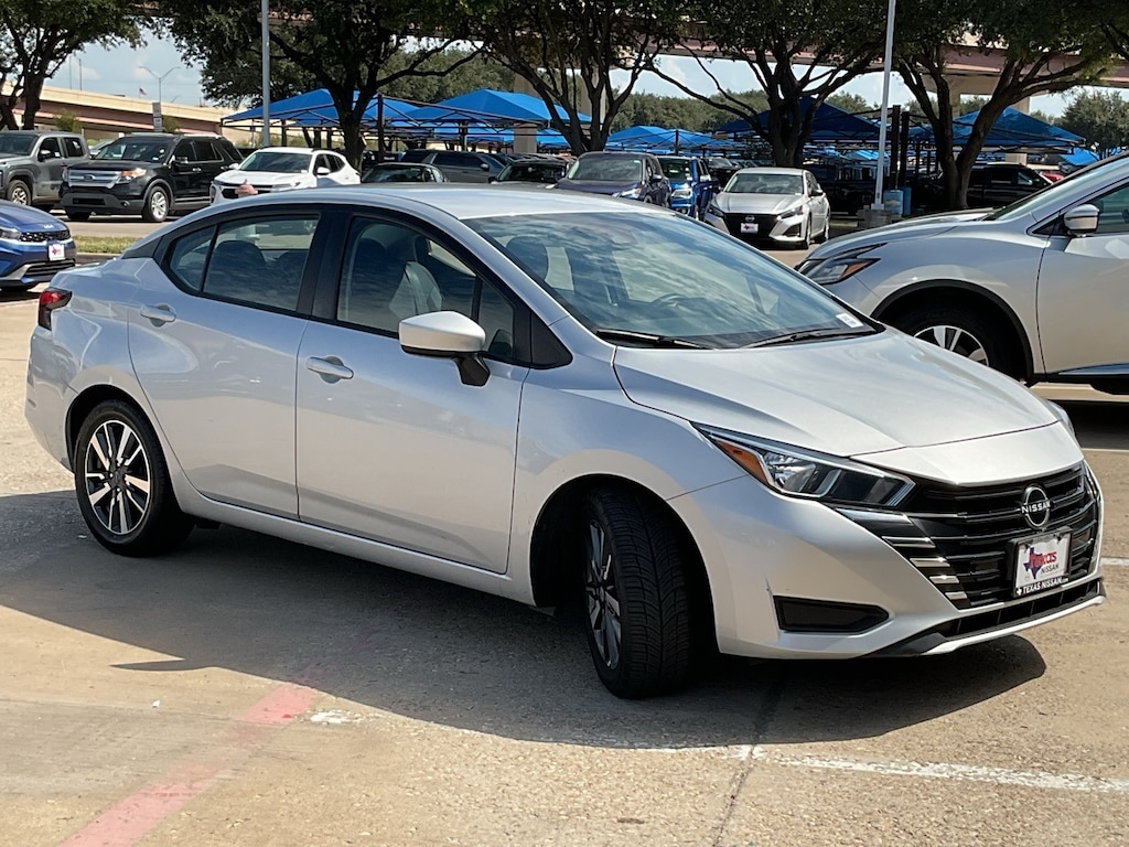 Used 2023 Nissan Versa 1.6 SV Sedan