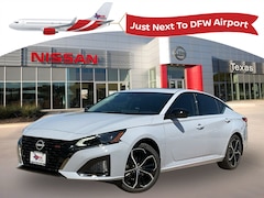 2025 Nissan Altima SR Sedan