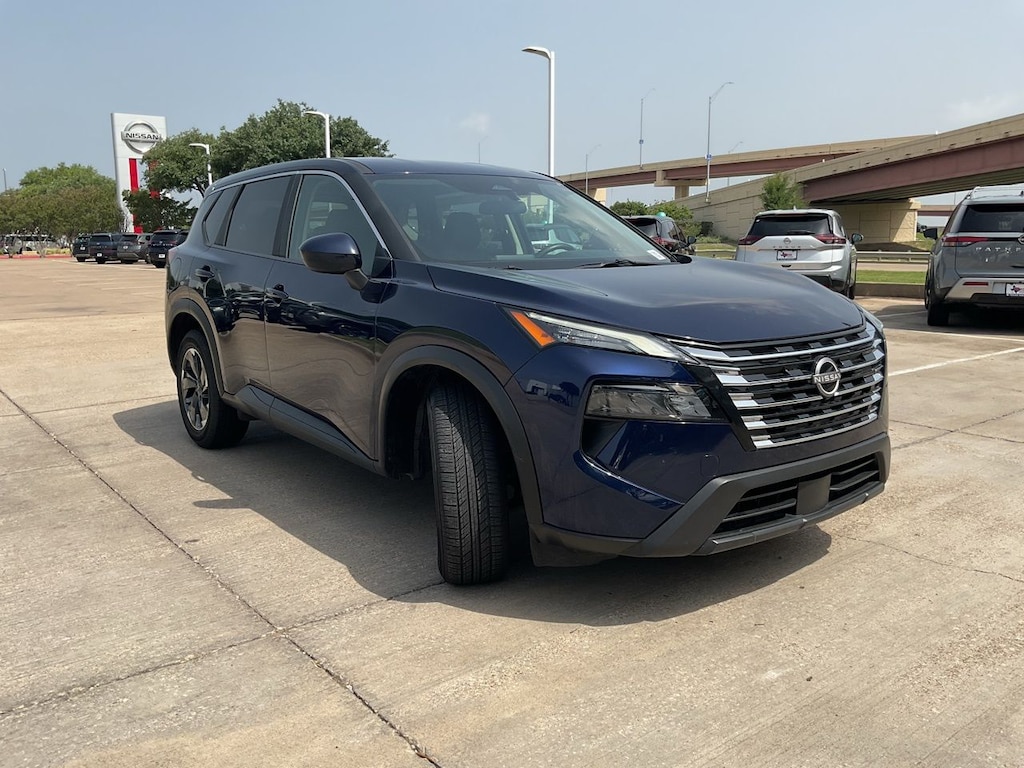 Used 2025 Nissan Rogue SV SUV