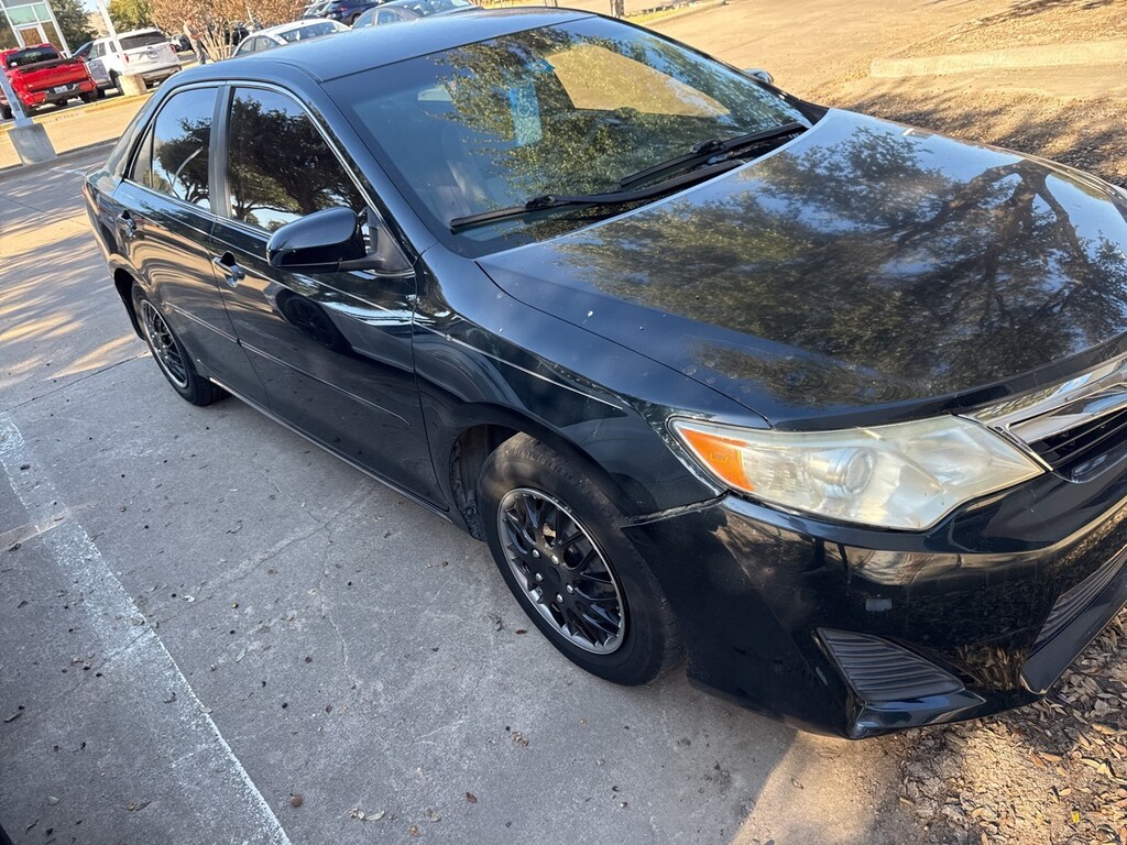 Used 2014 Toyota Camry Sedan