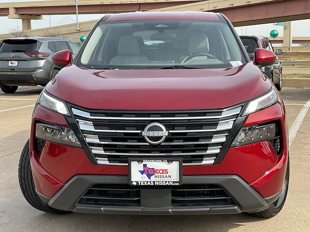 Used 2025 Nissan Rogue SV SUV