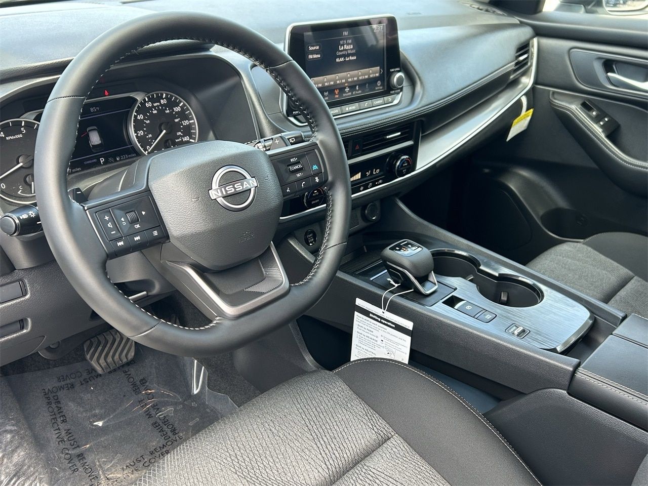 2026 Nissan Rogue SV - Photo 18