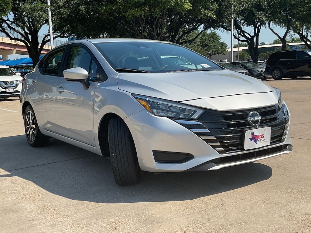 Used 2025 Nissan Versa 1.6 SV Sedan